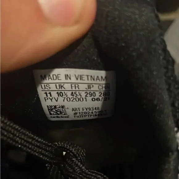 Adidas Ultraboost 5.0 DNA ‘Oreo’ - Picture 8 of 8